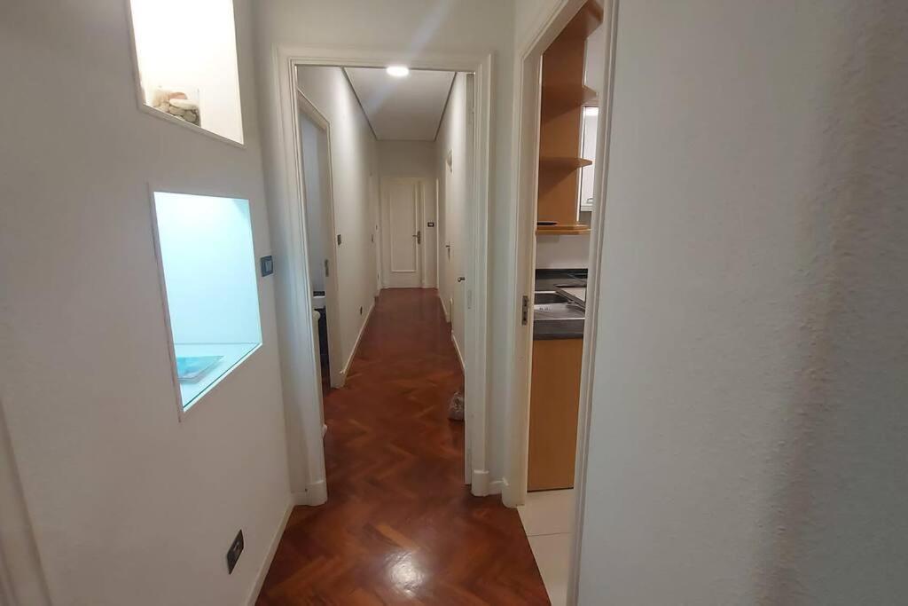 Piso Lujo En Gran Via Con Garaje Lejlighed Vigo Eksteriør billede