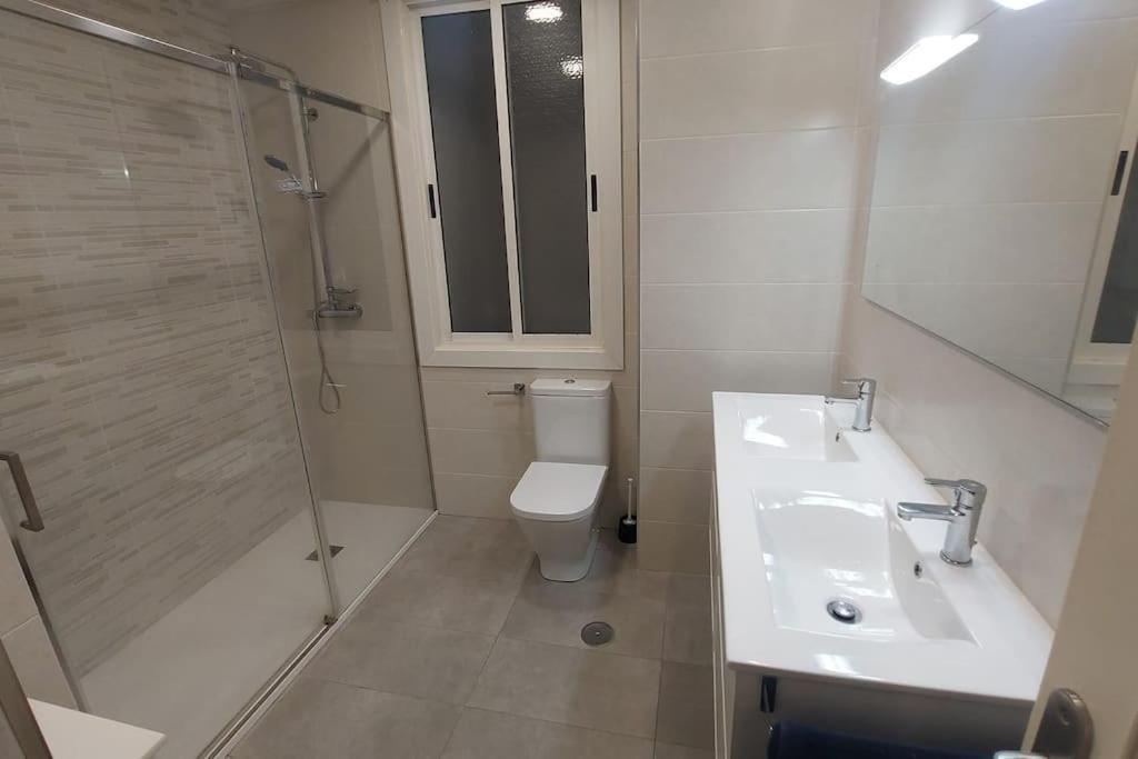 Piso Lujo En Gran Via Con Garaje Lejlighed Vigo Eksteriør billede