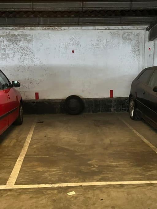 Piso Lujo En Gran Via Con Garaje Lejlighed Vigo Eksteriør billede